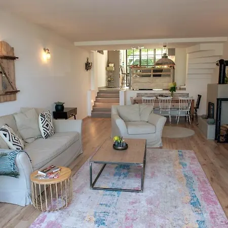 Casa Panorama * ティハニ